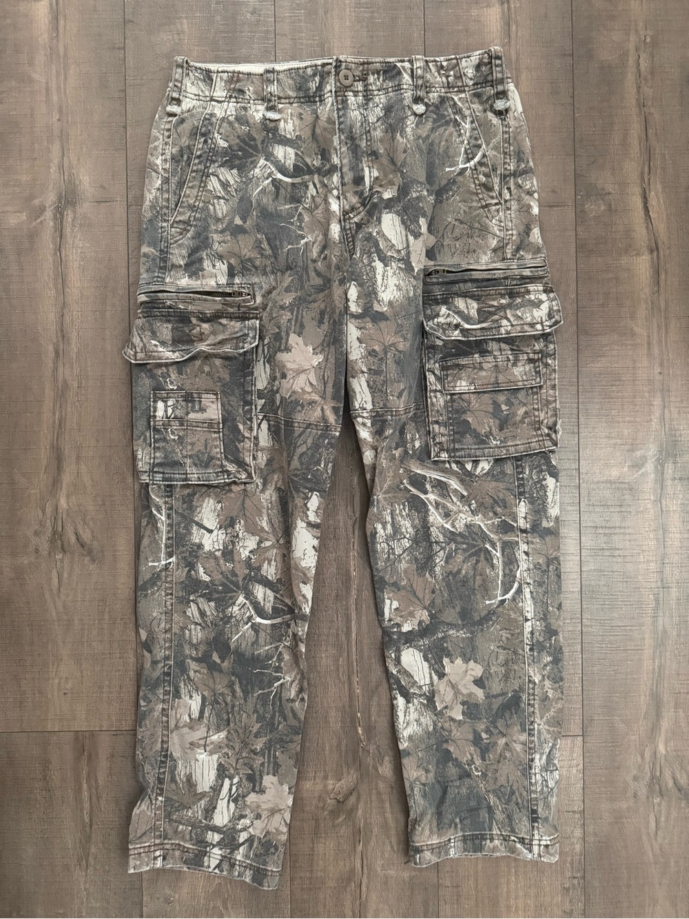Hollister Camo Cargo Pants